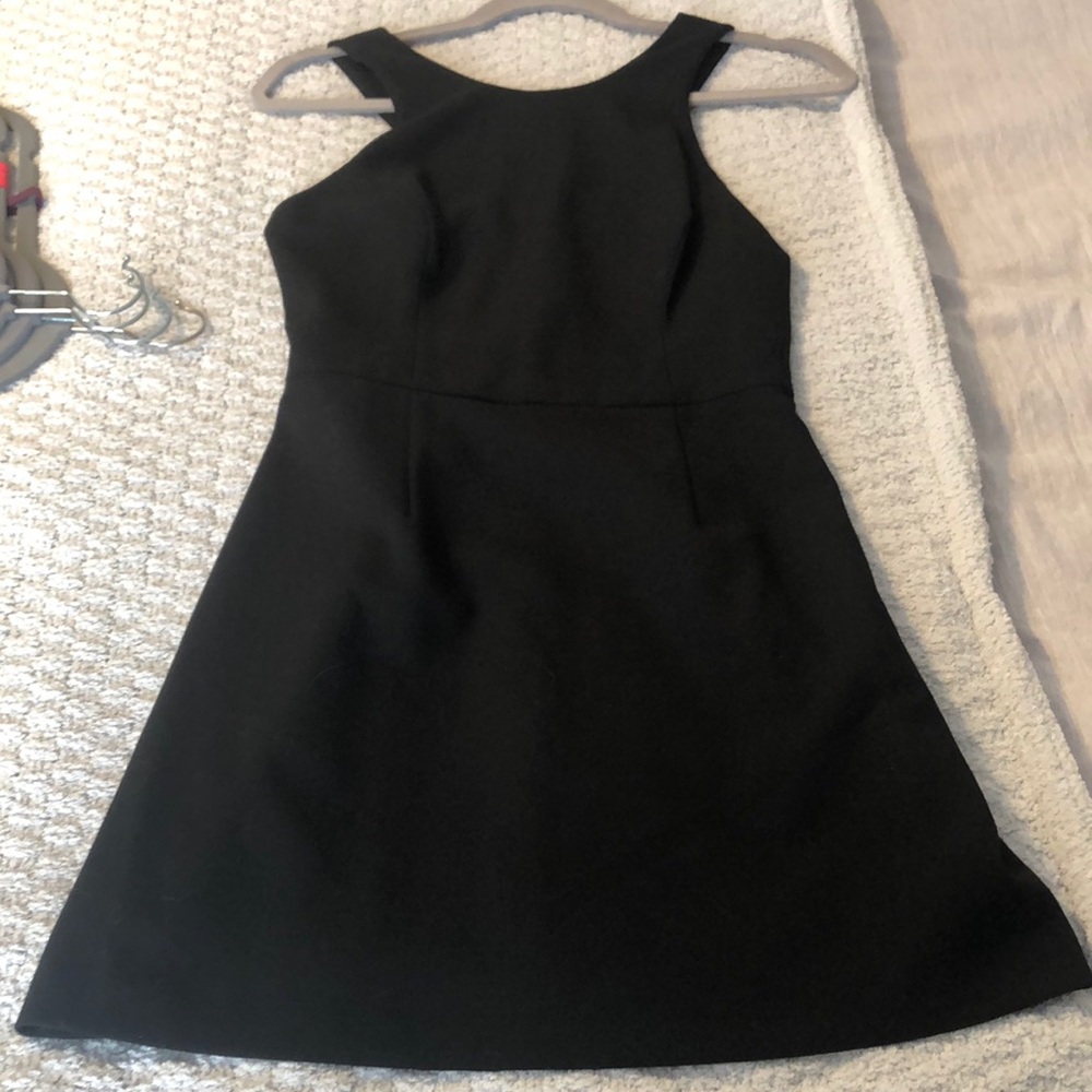 EUC French Connection LBD 4